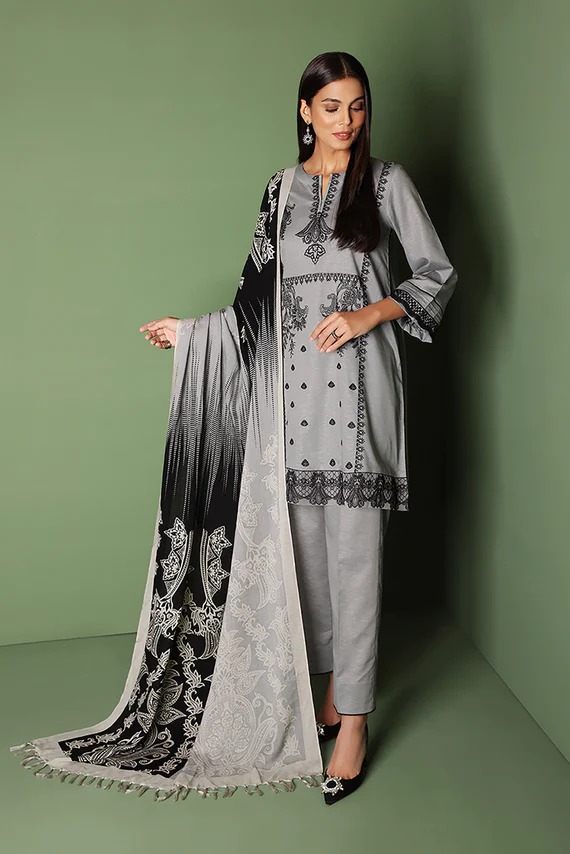 42205026-Embroidered 3PC